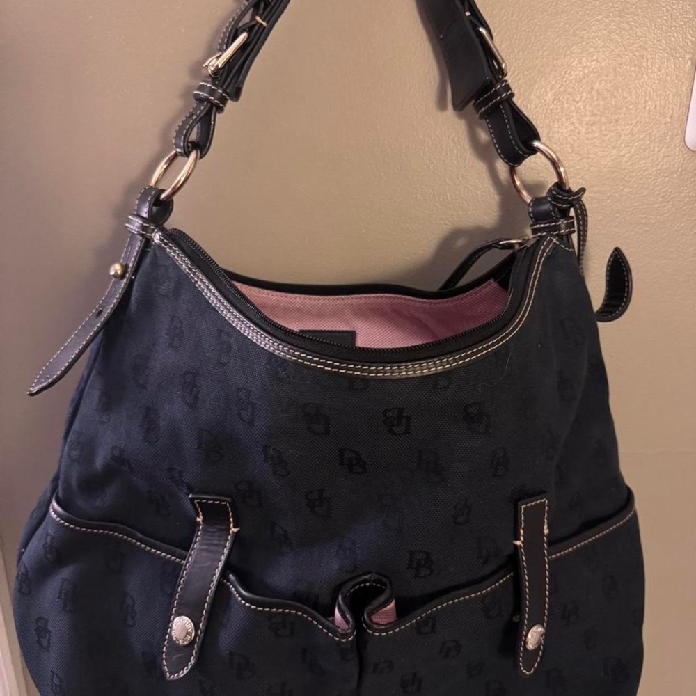 Black Dooney & Bourke handbag